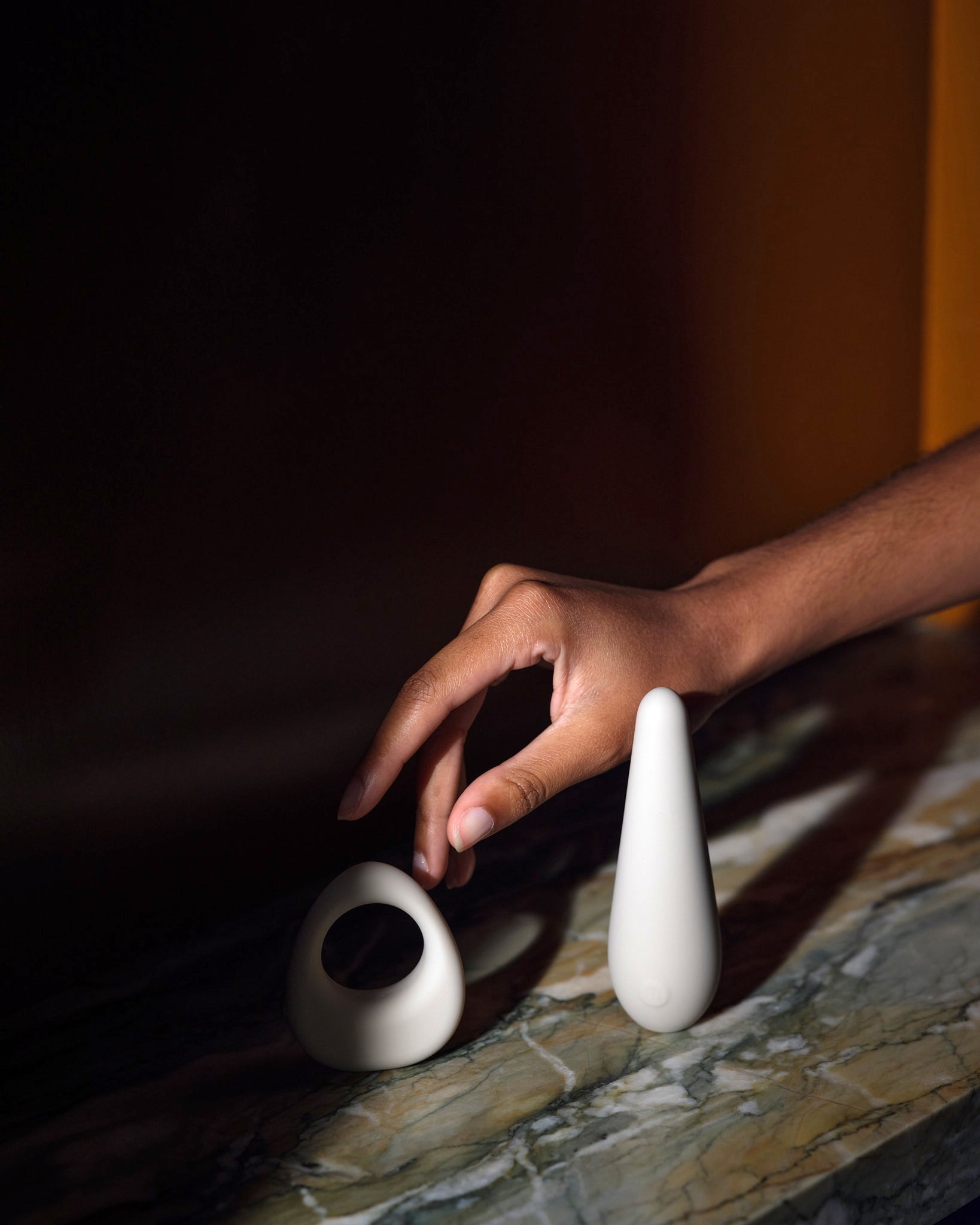 how to use a vibrator with a partner.