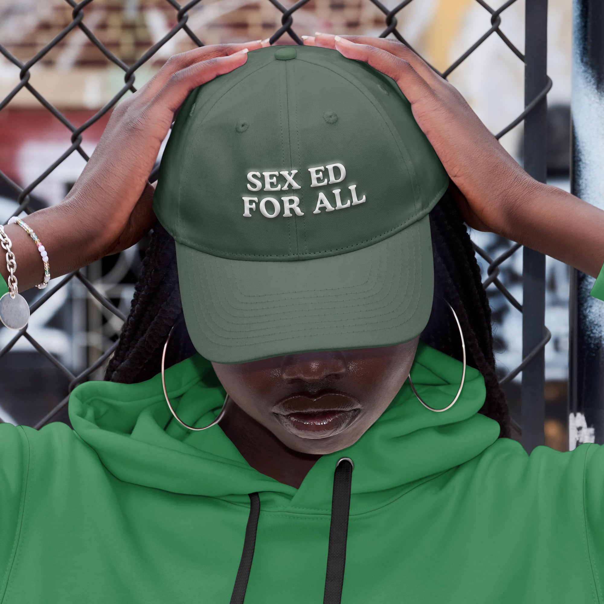 SEFA SIECUS x maude Hat Green