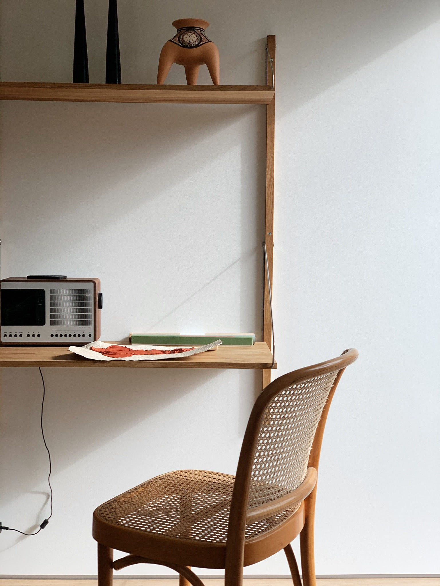 (home) office romance.