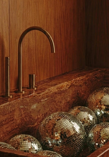 midnight moves: nye edition.