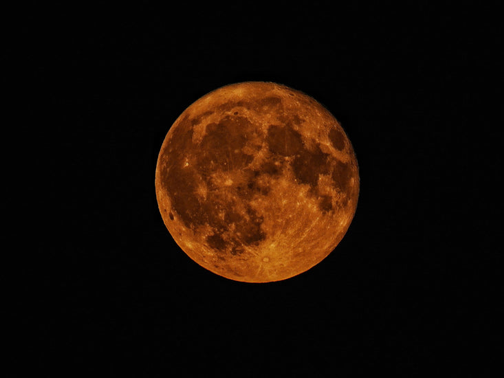 How Does The Moon Impact Your Sex Life?